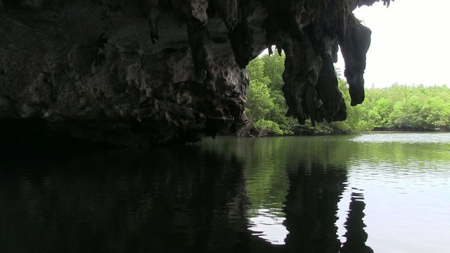 entre grottes et mangrove