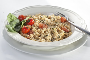 risotto with spinach and tomatoes