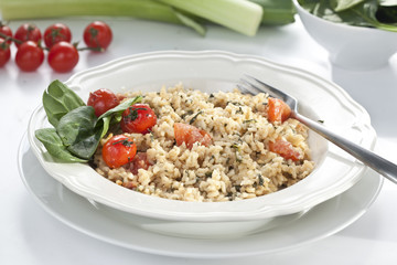 risotto with spinach and tomatoes