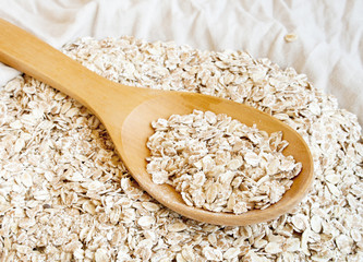Rolled oats in spoon