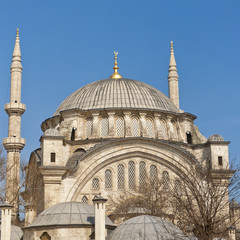 Fototapeta na wymiar Nuruosmaniye Mosque 03