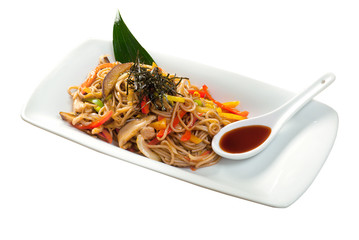 noodles with chicken and vegetables