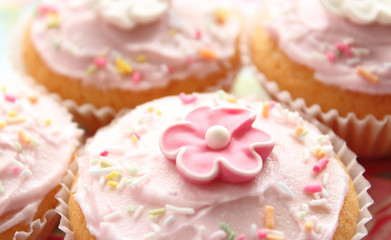 pink cupcakes