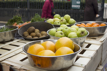 marché fruits et légumes market vegetables and fruits 1