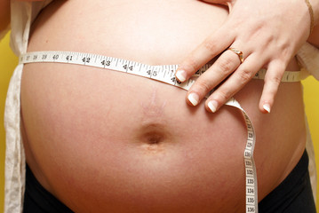 Mothers Waistline Measurement