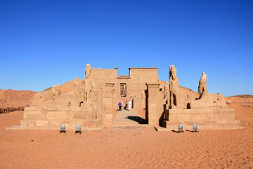 Temple de Wadi Es-Seboua © YuricBel