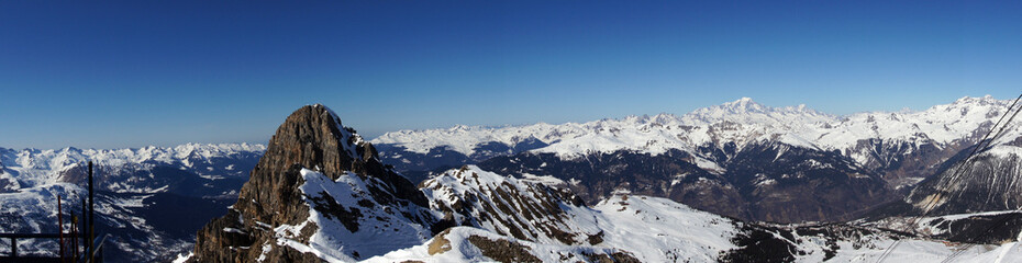 Fototapeta na wymiar Trzech Dolin w Alpach