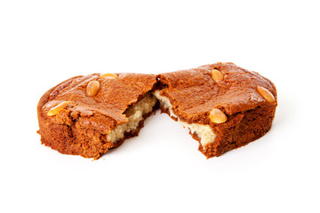 Dutch filled gingerbread cake