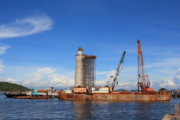 Obraz premium cargo ship in port