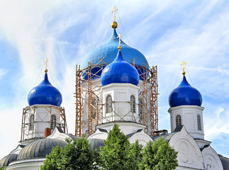 Fototapeta na wymiar Svyato-Bogolyubsky nunnery, Bogolyubovo, Vladimir region, Russia