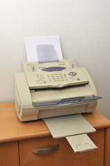Old fax in office - obrazy, fototapety, plakaty