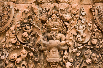 Narasimha clawing Hiranyakashipu Carving