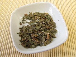 Hamamelisblätter, Hamamelis folium