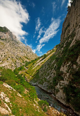 Fototapeta na wymiar Landscape of high mountains at summer in Spain