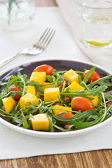 Mango and rocket salad