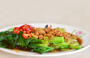 stir fried chinese kale with oyster sauce