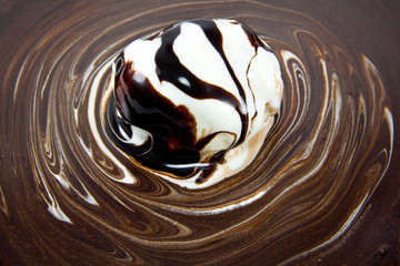 Surrounded icecream scoop