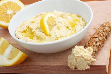 Hummus and bread sticks