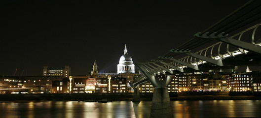 St Paul's Cathedral at Night