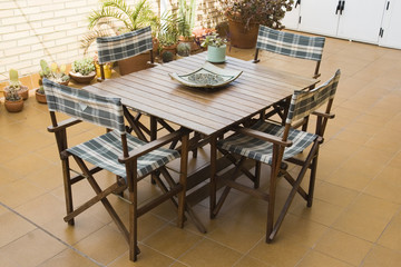mesa en la terraza