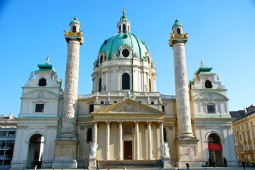 Zelfklevend Fotobehang Karlskirche, Vienna © lucazzitto