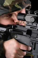 Soldier looking in the sight