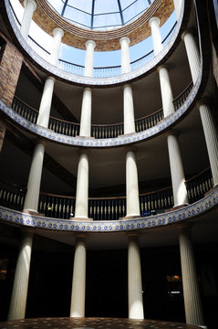 cupula y columnata