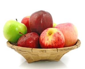 apples in the basket