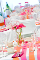 Wedding Tables in Pink and Orange