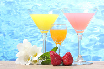 exotic cocktails, strawberry and flowers