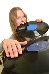femme avec gramophone