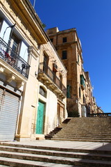 Fototapeta na wymiar Traditional Maltese architecture in Valletta, Malta