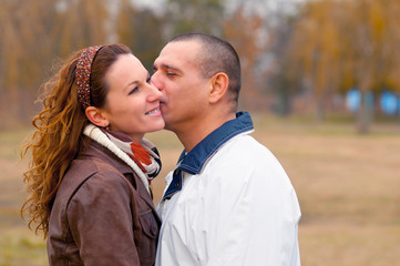 Obraz premium Young couple in love