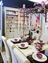 spring table