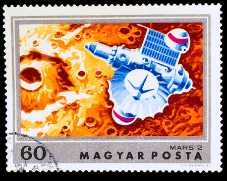 HUNGRAY- CIRCA 1979: A stamp printed in Hungary, satellite space