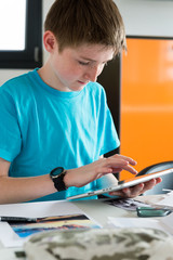 Devoir et tablette numérique