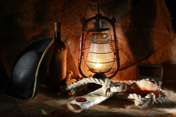 Pirate of the still life of wine, hats, ropes, sinks, fixtures,