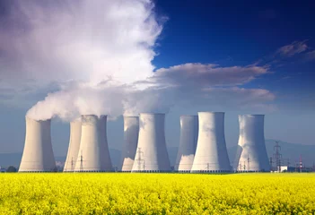 Photo sur Plexiglas construction de la ville Centrale nucléaire.