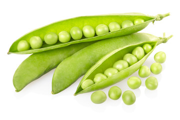 Green peas on white, clipping path included