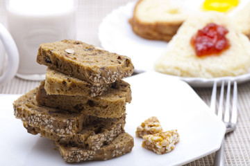Breakfast - Sliced brown bread