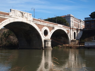 PONTE SUL FIUME TEVERE N°2