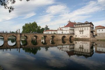 Obraz premium Bridge and reflexion, Portugal