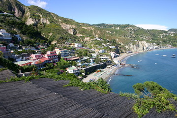Fototapeta na wymiar panoprama wybrzeżu Ischia
