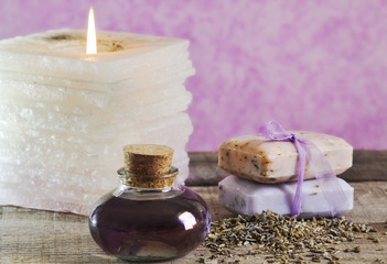 Obraz na płótnie Canvas lavender dried flowers and spa concept