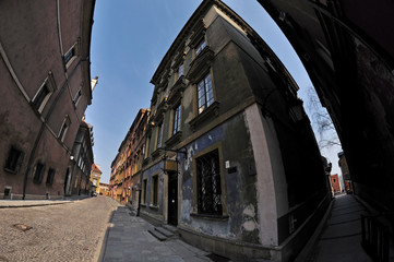 Street in Warsaw, Poland © Tomasz Warszewski