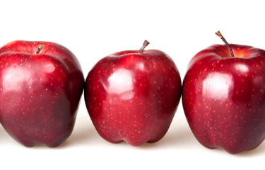 red apple
