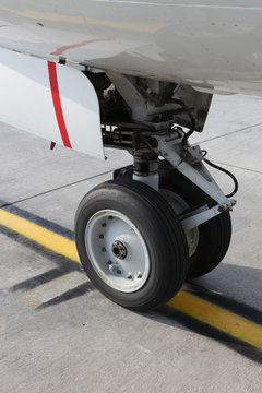 Aircraft wheel