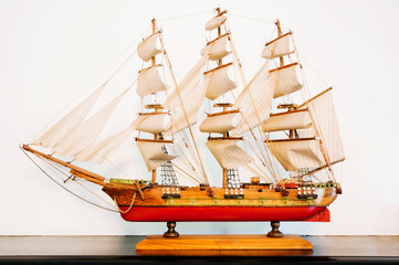 アンティークな帆船模型