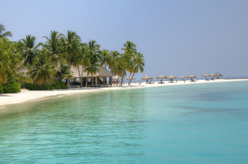 Turquoise Lagoon / Atoll with beach on the Maldives (Malediven)