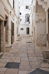 Obraz premium Alleyway. Cisternino. Puglia. Italy.